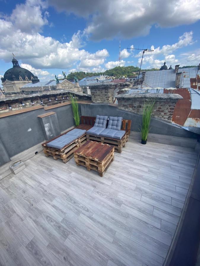 З Оглядовою Терасою На Львів Вулиця Свободи 35 Exterior photo