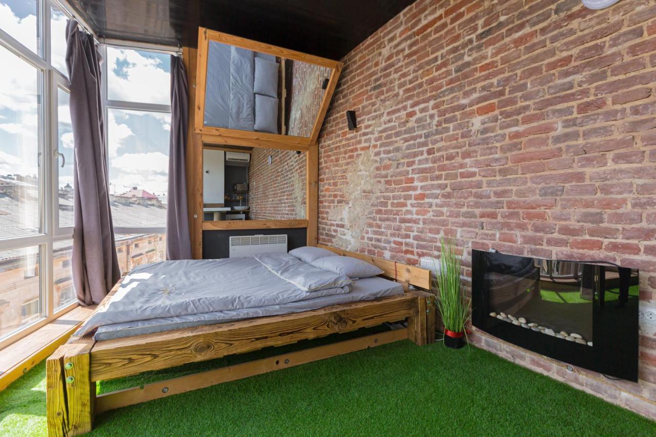 З Оглядовою Терасою На Львів Вулиця Свободи 35 Exterior photo