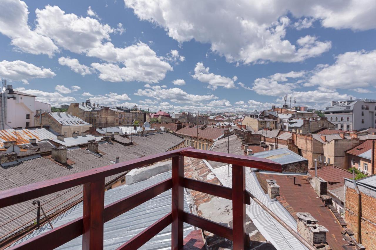 З Оглядовою Терасою На Львів Вулиця Свободи 35 Exterior photo